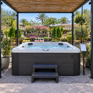 Jacuzzi Oasis -  Mayor Tamaño y Potencia | 38 Jets -  210×210×87 cm